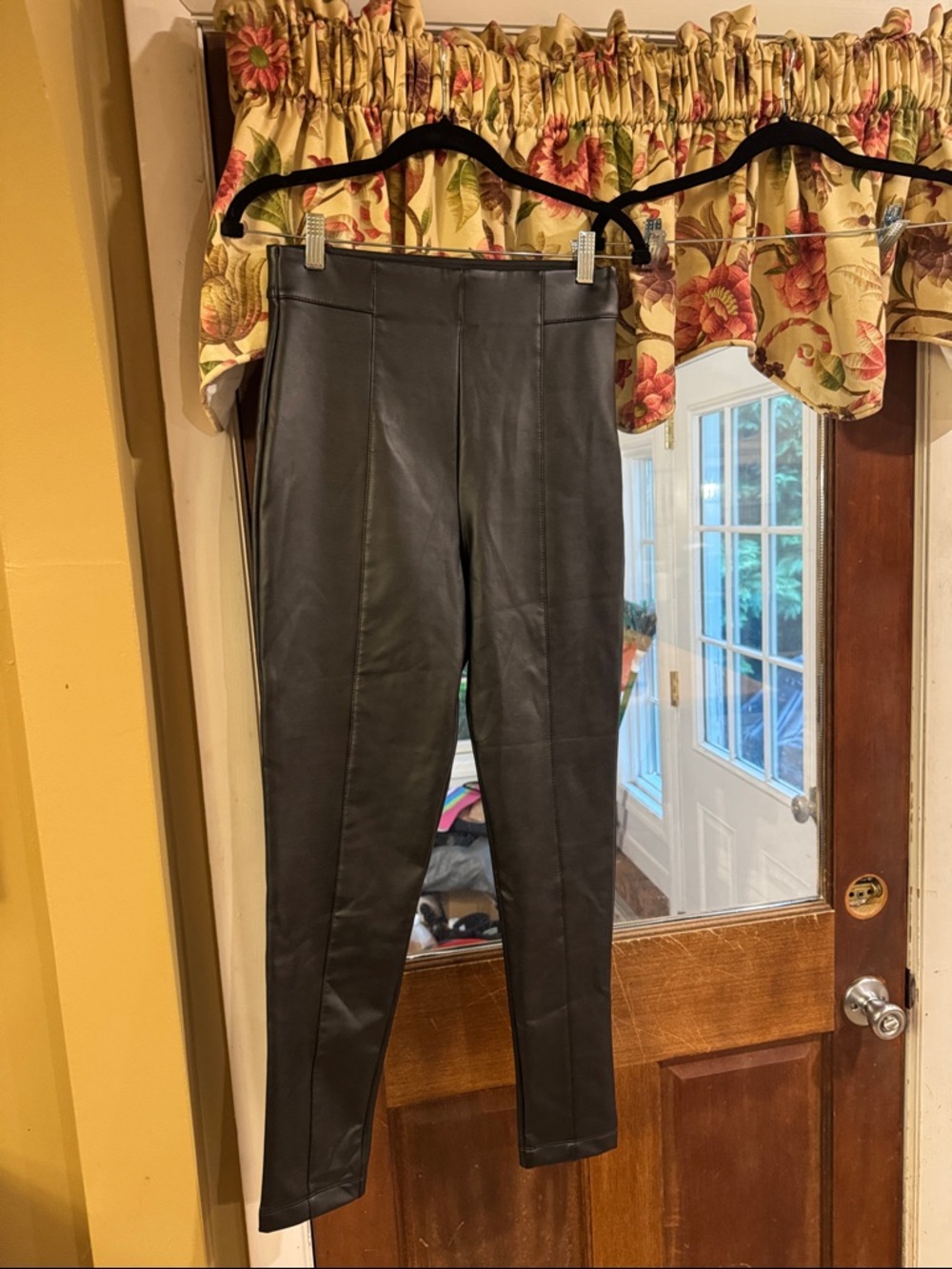 Ann Taylor Black Faux Leather Leggings